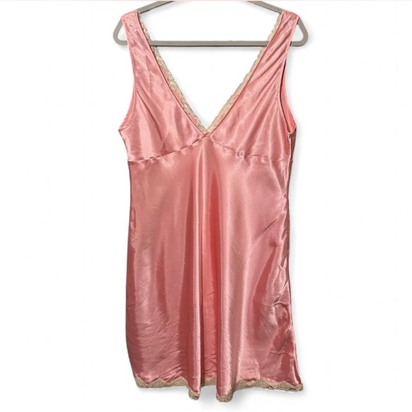 Vintage Victoria's Secret Pink Satin Chemise with Lace XL - Picture 2 of 6